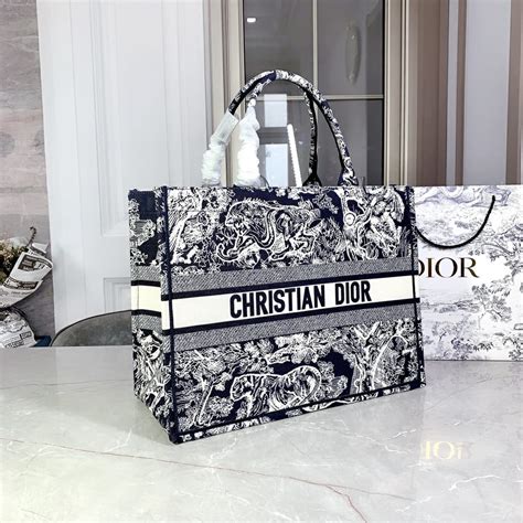 Dior tiger print tote bag